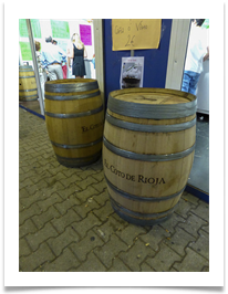8 BARRELS OF RIOJA - Steve Hodson
